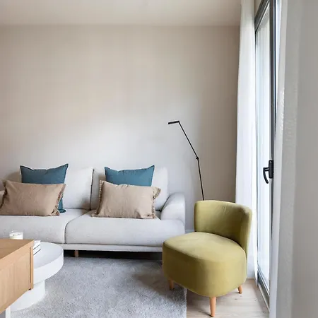 C211 Apartment *