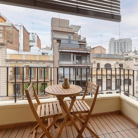 Apartment C211 *