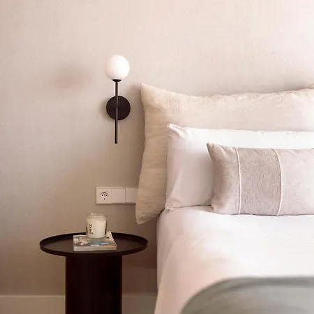 C211 - Simaba Group Apartment