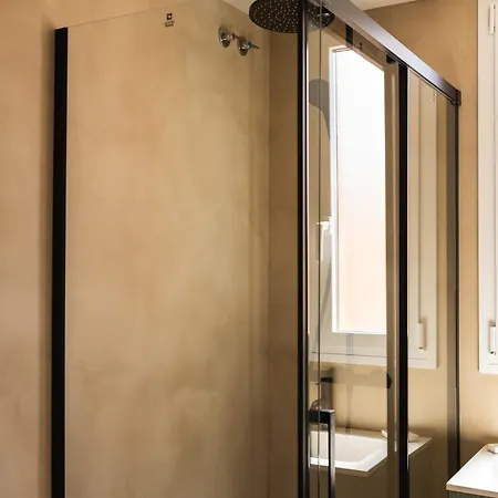 C211 Apartment