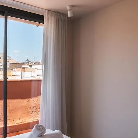 C211 * Barcelona