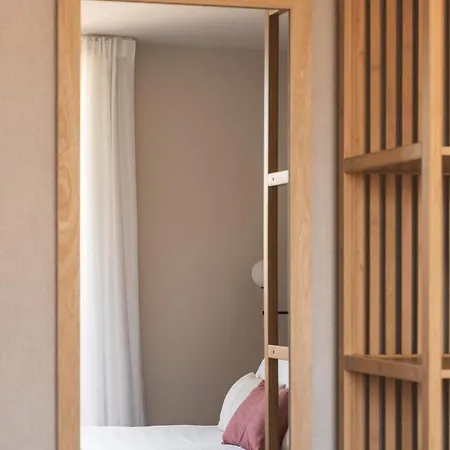 C211 Apartment *