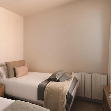 C211 Apartment