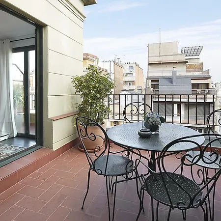 Apartment C211 *