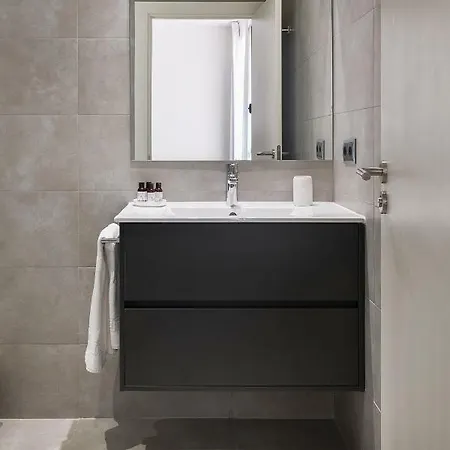 C211 - Simaba Group شقة *