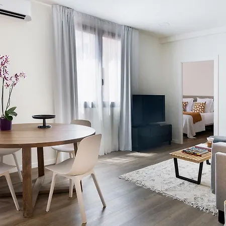 Apartment C211 *